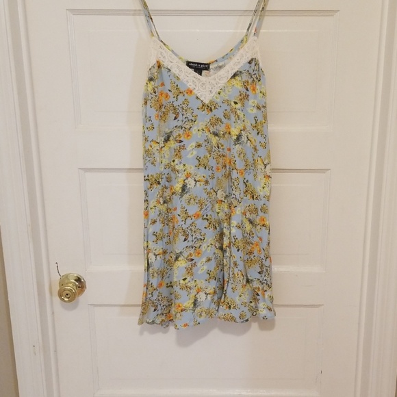 Floral Dress - Picture 3 of 4